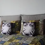 Lambruschini With View - Free Covered Parking Διαμέρισμα *