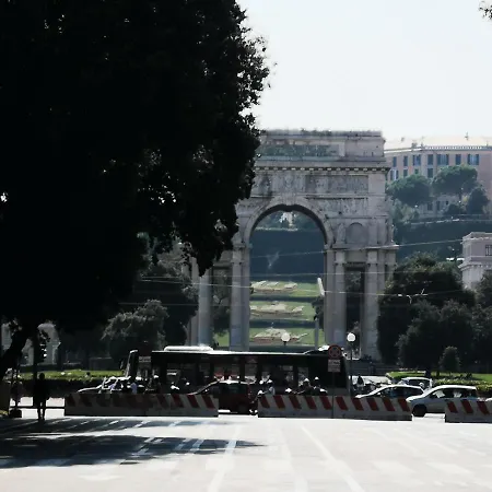 Lambruschini With View - Free Covered Parking Genoa
