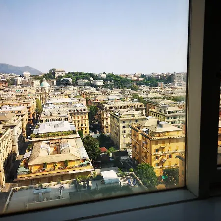 公寓 Lambruschini With View - Free Covered Parking