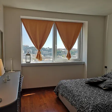 Lambruschini With View - Free Covered Parking Genoa