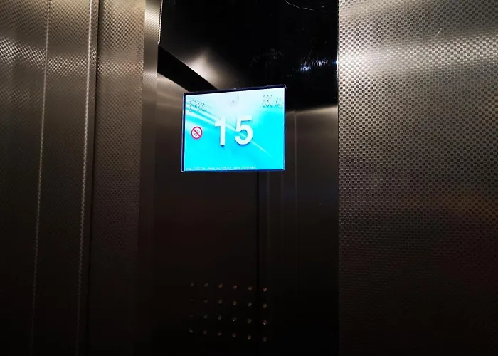 Lambruschini With View - Free Covered Parking