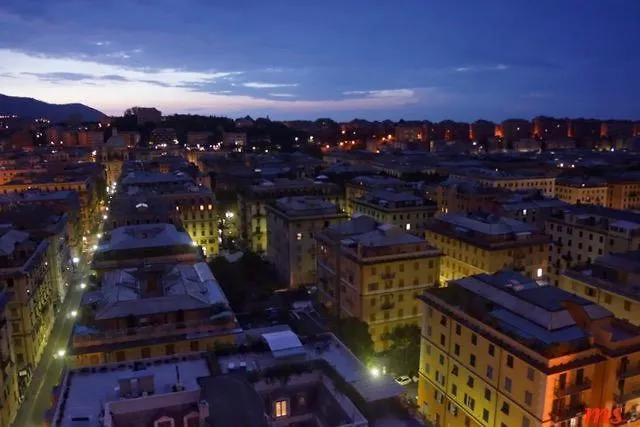 Lambruschini With View - Free Covered Parking Apartament