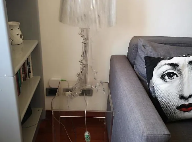 Lambruschini With View - Free Covered Parking Appartement Genua